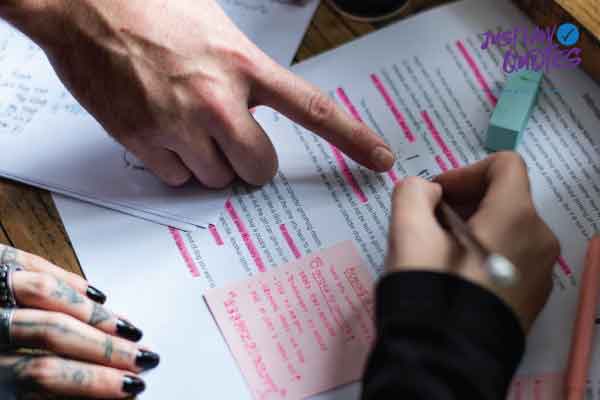 legal firm comparison website. Compare Commercial lawyers and Company lawyers today. Commercial Leases & Commercial Conveyancing and also Company Formation,  to Licencing & contract law and Disputes. Just choose a local expert solicitor.